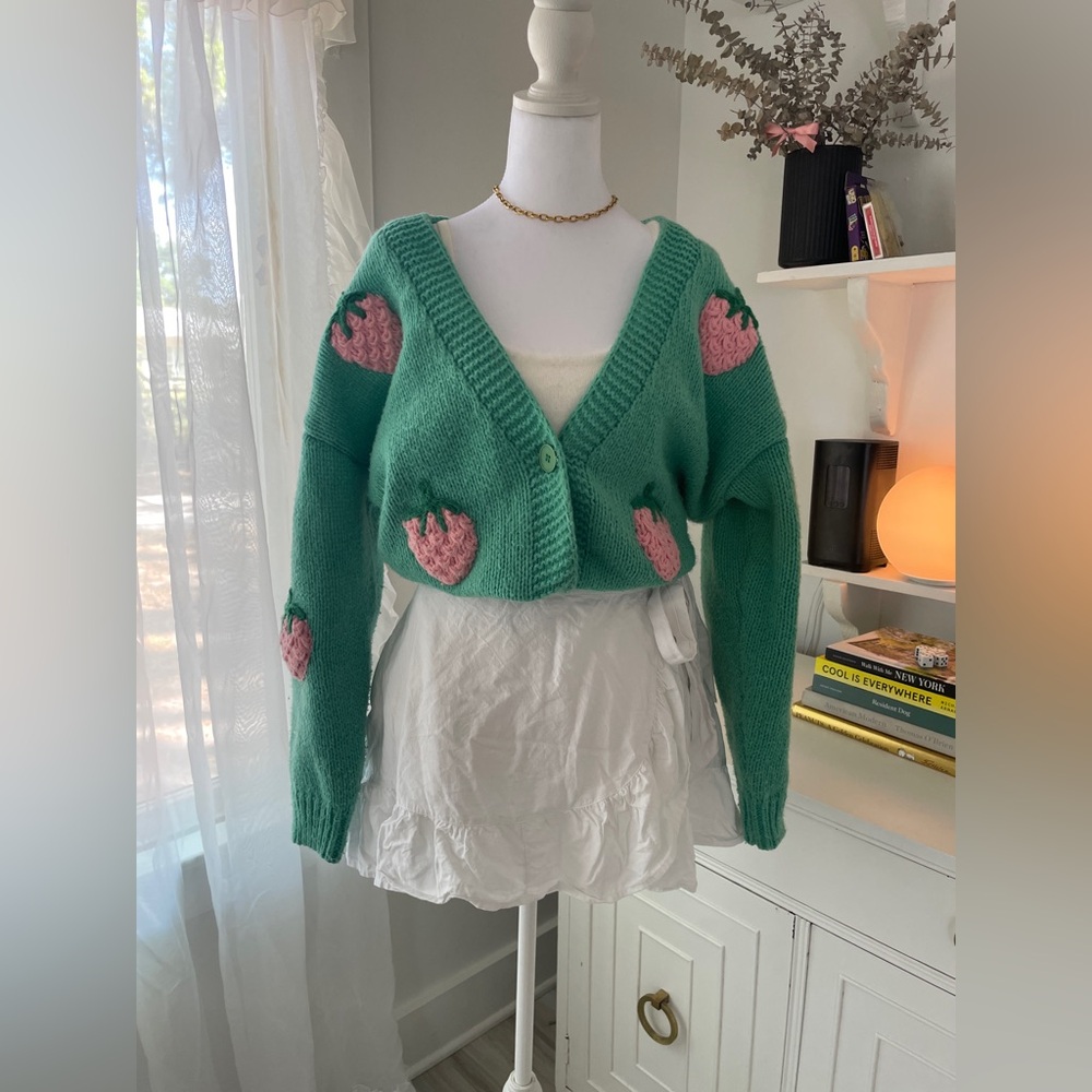 Luna Ivy Chunky‎ Knit Green Strawberry Oversized Cardigan Size XS